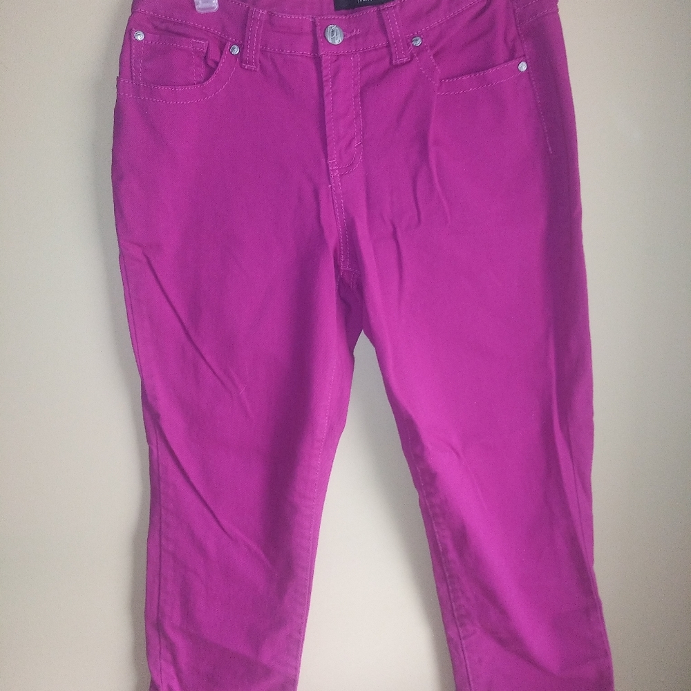 Women's Nine West Jeans. FREE SHIPPING!